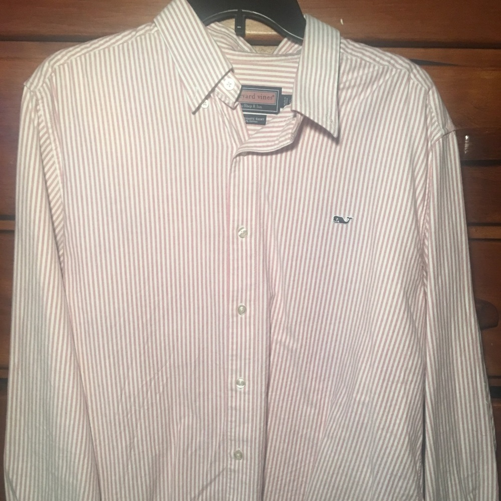 Vineyard Vines Men’s Button Up